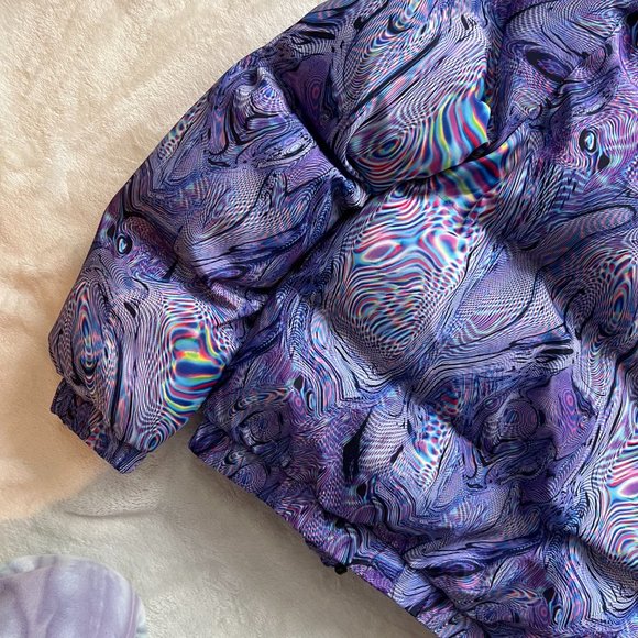 SHEIN Holographic / Trippy Marble Pattern Puffer Coat - Picture 9 of 10